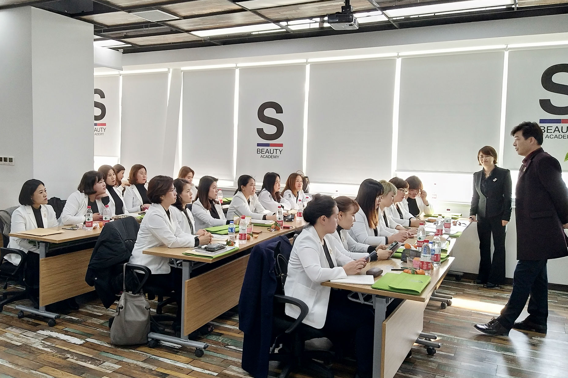 美容院员工培训里究竟有什么“雷”?