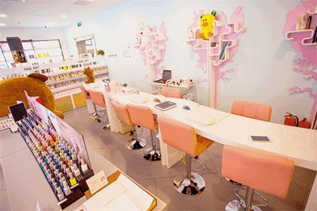 未来美妆店铺 理想的模式——打造美妆乐园！
