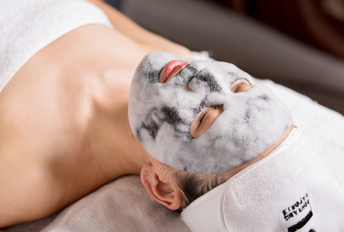 召香Ο₂透活面膜——清洁黑科技,一片比洗10次脸都管用