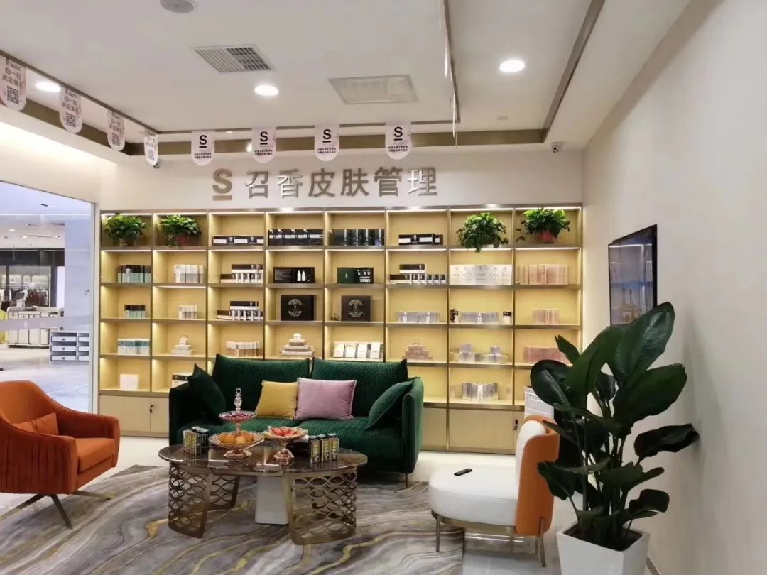 玩转“她经济”！会提供情绪价值的美业店必暴富